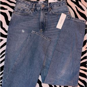 Urban Outfitters BDG High Rise Mom Jeans Size 27 Brand New with Tags